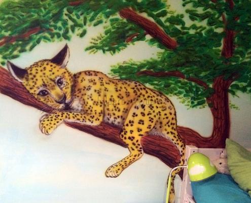 Leopard im Kinderzimmer