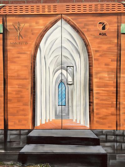 2022_kasten_stPetrikirche-_front