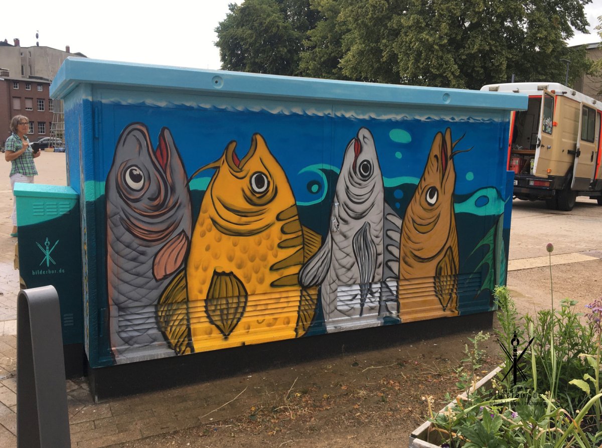 2306_kasten_brolingplatz_fische 2